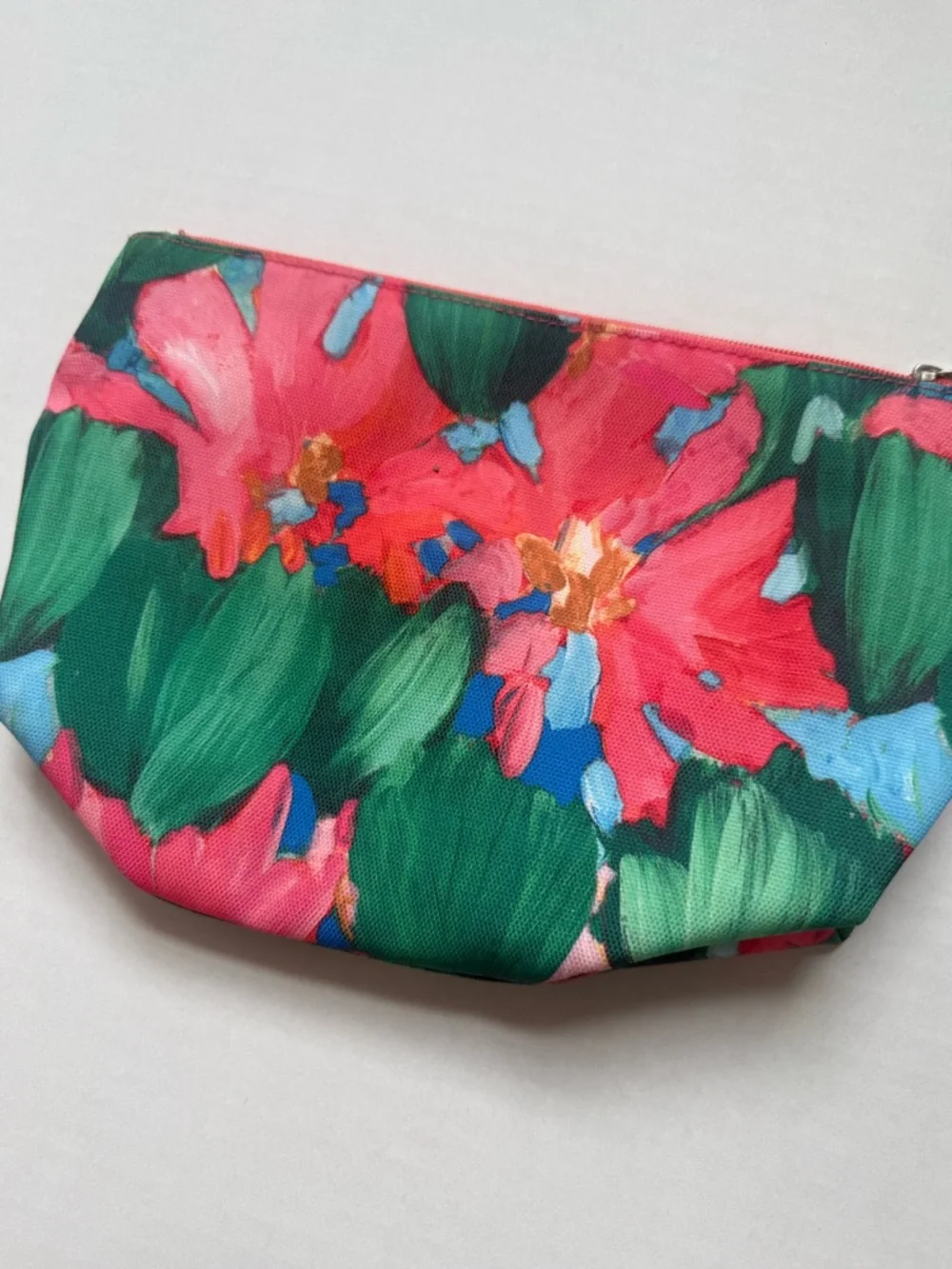 Clinique x Lulu DK Autumn 2015 Limited Edition Cosmetic Bag Floral Pink Green